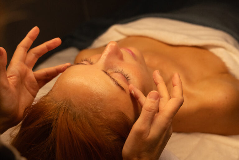 kosmetické studio NATUKO beauty České Budějovice - kosmetika, lash lifting, individuální péče, holistický přístup
